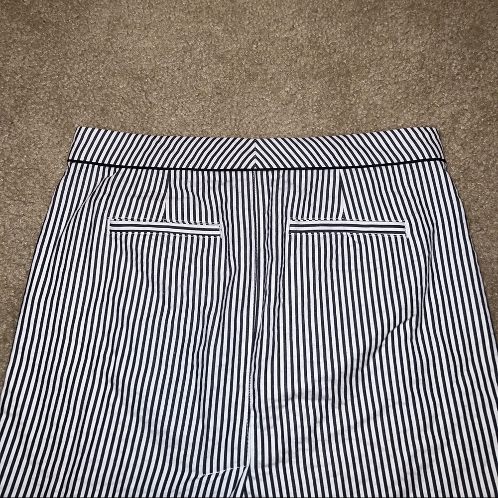 Tommy Hilfiger Black & White Striped Skirt size 2 - Picture 10 of 11